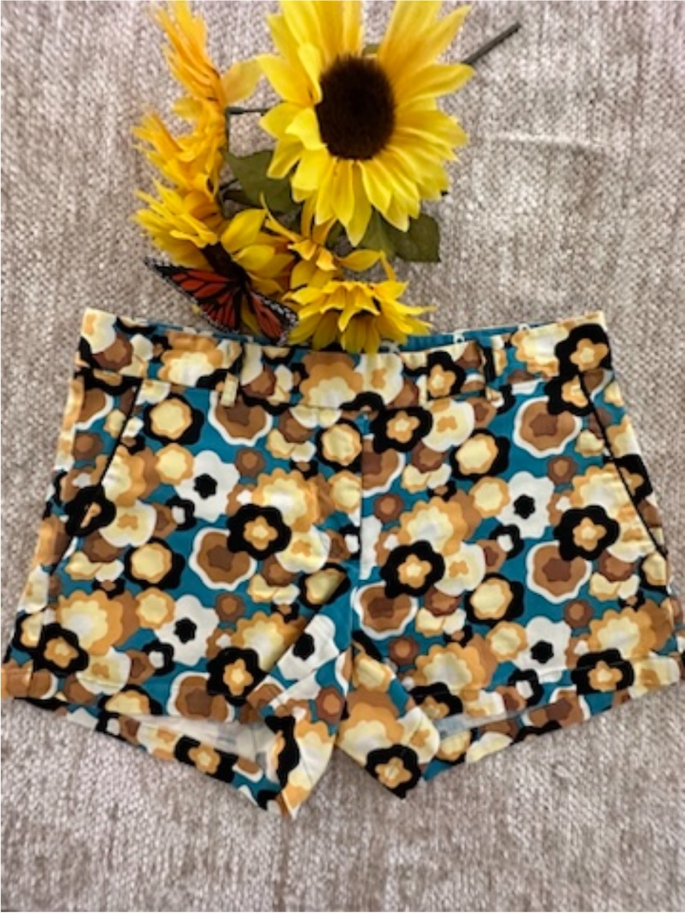Julie Brown Floral Pattern Women’s Shorts - Teal & Brown
